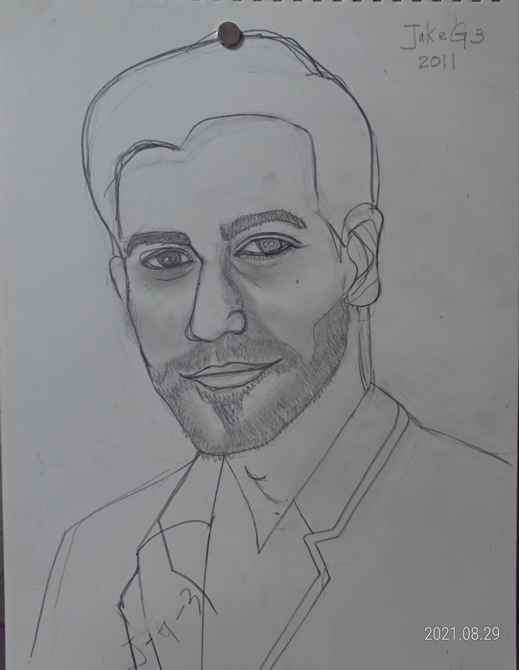 pencil sketches of Jake Gyllenhaal